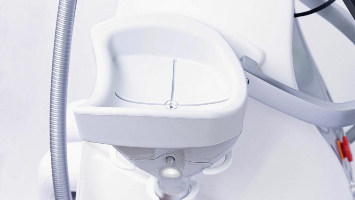 Gros plan sur un applicateur de la Cryolipolyse Ultimate Evo.